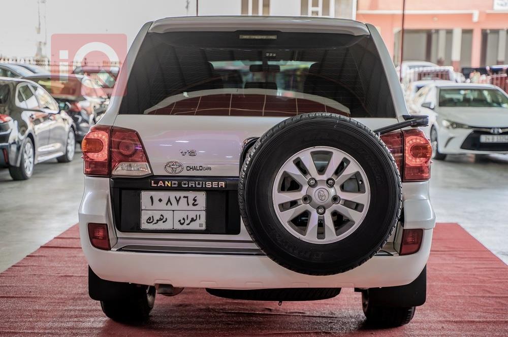 تويوتا لاندكروزر